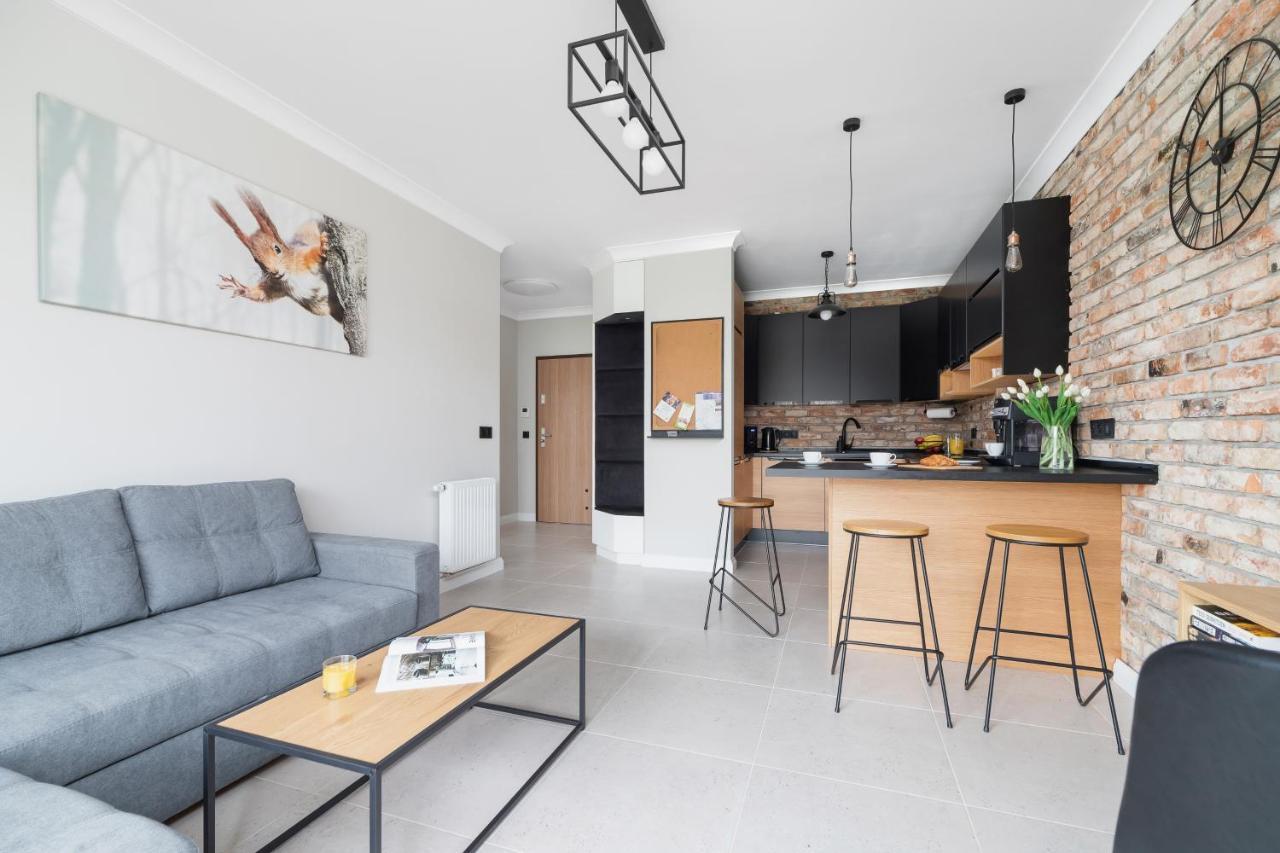 Lema Near Tauron Arena By Renters Prestige Apartment *