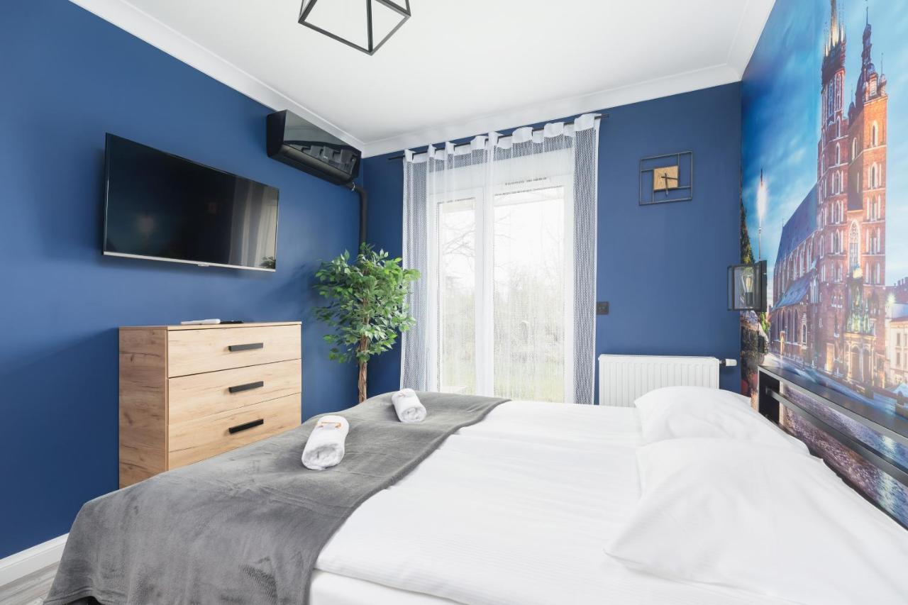 Lema Near Tauron Arena By Renters Prestige Apartment